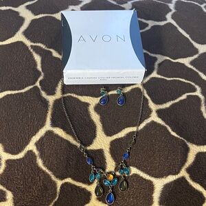 Avon 2010 Blue Colorful Frontal Necklace and Earrings Set